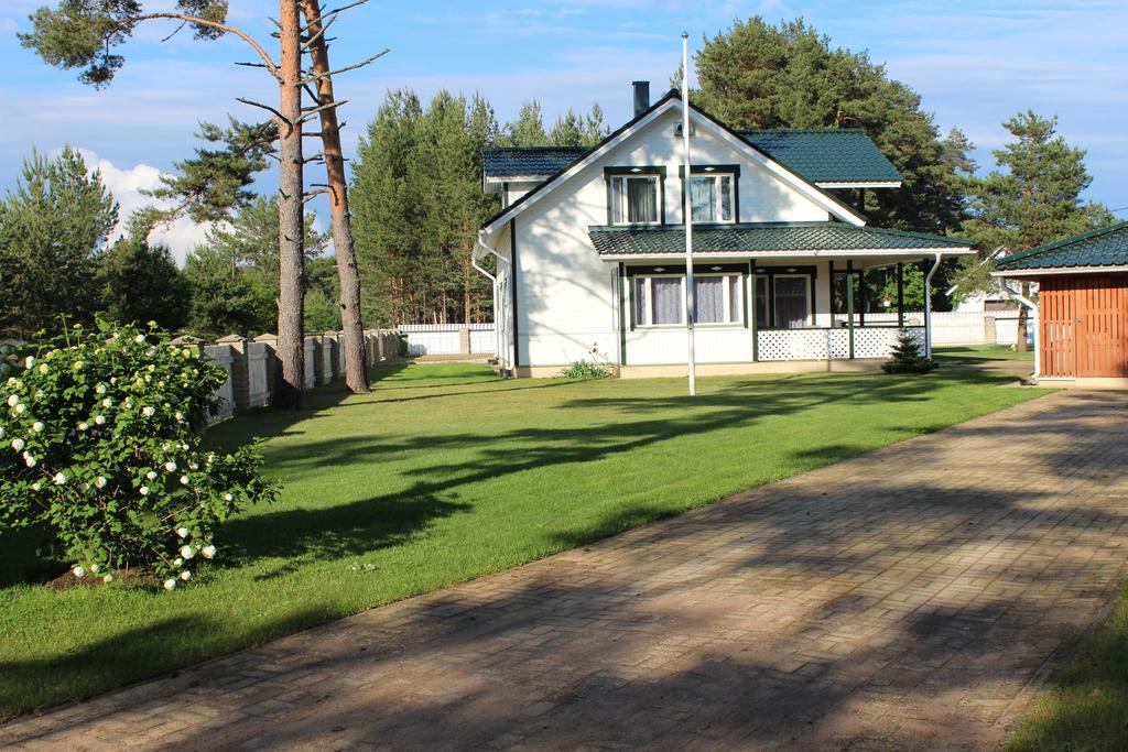 Kuru Villa Екстериор снимка